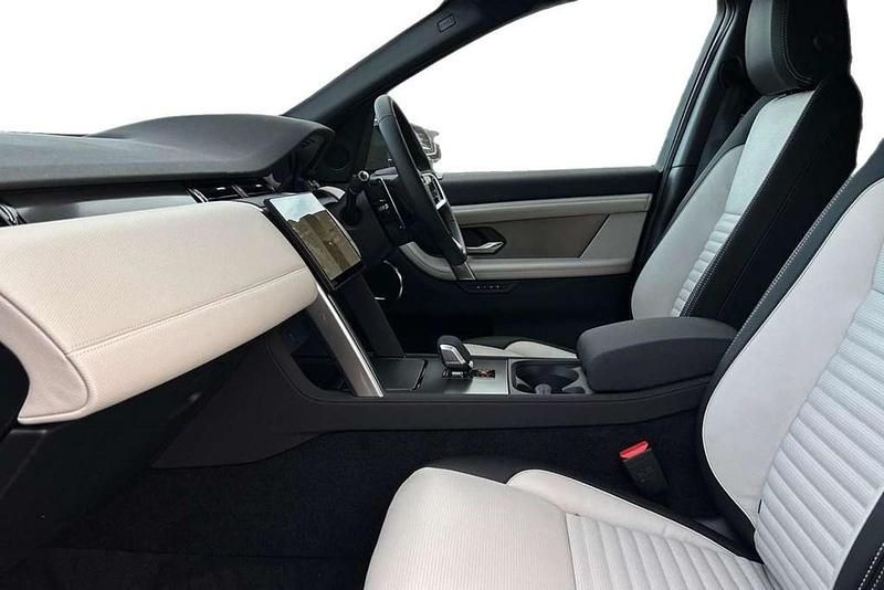 Used Land Rover Discovery Sport SE Dynamic 200 HP (147 kW) 2024 Blue SUV