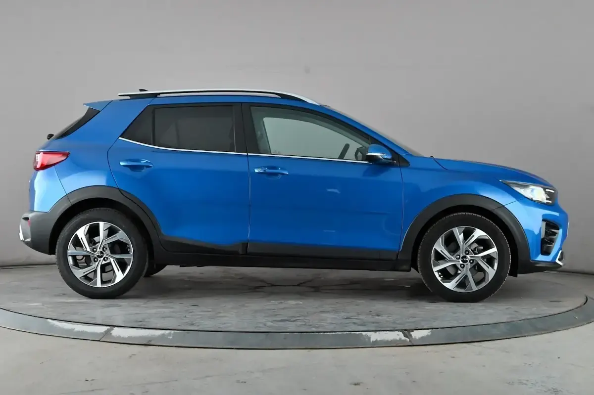 Used Kia Stonic GT-Line S 118 HP (86 kW) 2023 Blue SUV