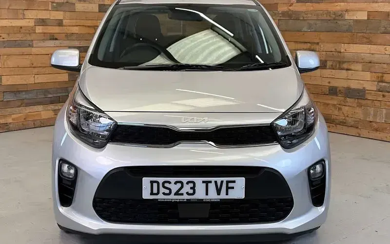 Used Kia Picanto 67 HP (49 kW) 2023 Silver Hatchback