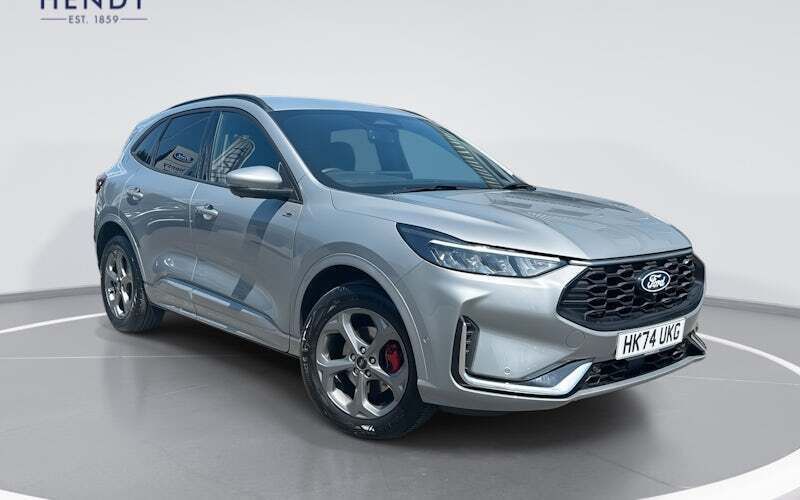 Used 2025 Ford Kuga ST-Line SUV | £27,995 (Fair price) - Image 1/4