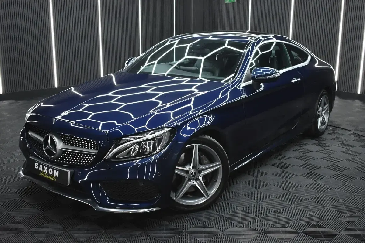 Used Mercedes C250 AMG Line Premium Plus 204 HP (150 kW) 2017 Blue Coupe