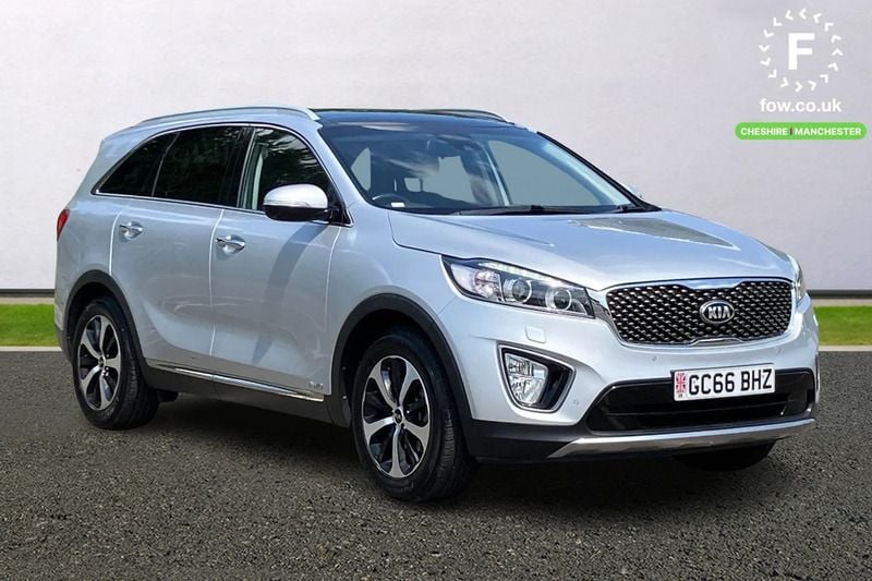 Silver Used 2016 Kia Sorento 3 SUV | £17,099 (Fair price) - Image 1/4