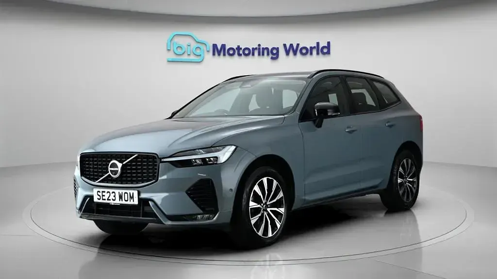 Used Volvo XC60 Plus 197 HP (144 kW) 2023 Grey SUV