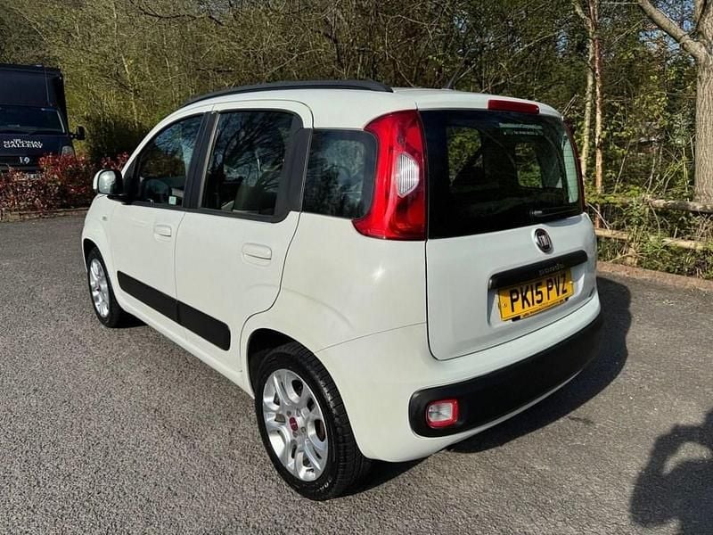 Used Fiat Panda Lounge 69 HP (50 kW) 2015 White Hatchback