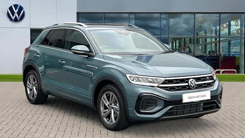 Petrol blue metallic Used 2025 VW T-Roc R-line SUV | £28,740 (A bit pricey) - Image 1/4