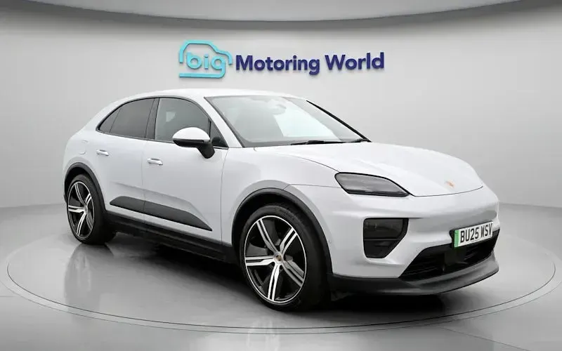 Used Porsche Macan 4 Electric 300 kW (408 HP) 2025 SUV