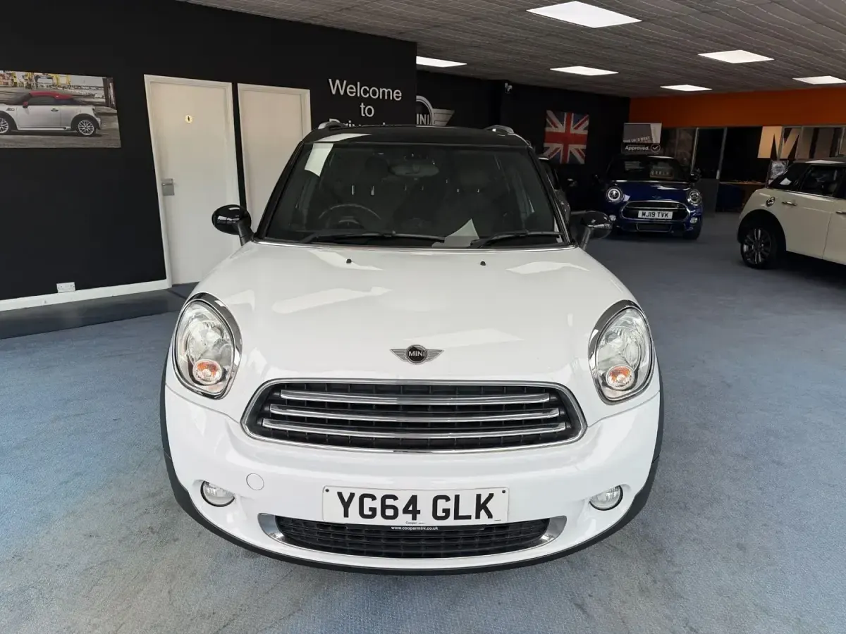 Usado Mini Cooper D Business 2014 Blanco Utilitario