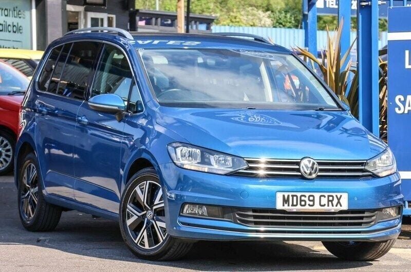 Blue Used 2020 VW Touran R-line MPV | £17,491 (Fair price) - Image 1/3