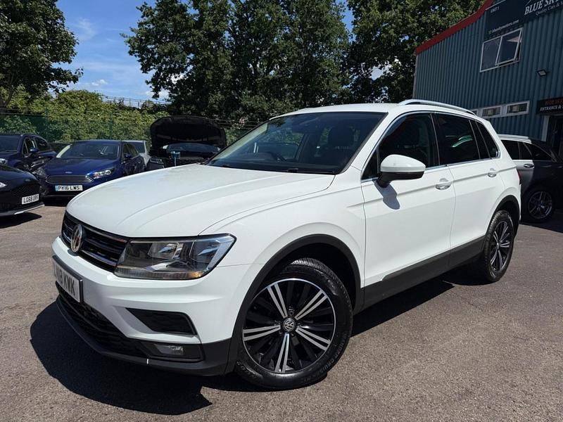 White Used 2018 VW Tiguan SE SUV | £12,980 (Fair price) - Image 1/4