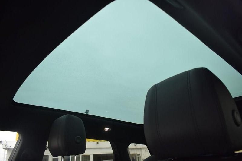 Used Land Rover Range Rover evoque R-Dynamic 180 HP (132 kW) 2021 Silver SUV