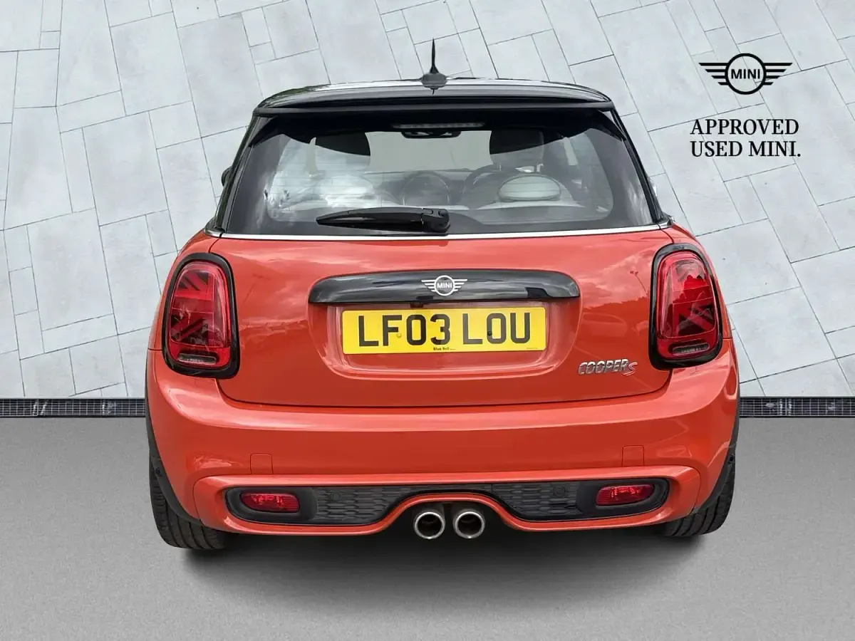 Used Mini Cooper S Exclusive 189 HP (139 kW) 2019 Orange Hatchback