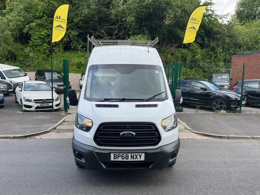 Used Ford Transit 130 HP (95 kW) 2019 White Van