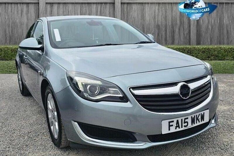 Silver Used 2015 Vauxhall Insignia S Hatchback | £2,000 (Fair price) - Image 1/1