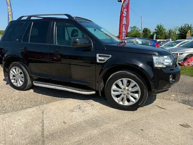 Used Land Rover Freelander 2 HSE 190 HP (139 kW) 2014 Black SUV