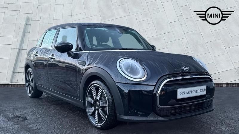 Used Mini Cooper Exclusive 134 HP (98 kW) 2023 Black Hatchback