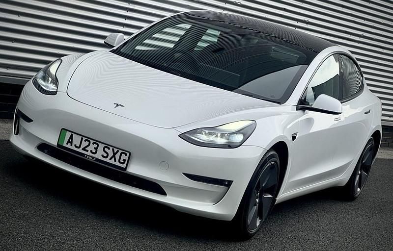 White Used 2023 Tesla Model 3 Sedan | £19,000 (Super price) - Image 1/4