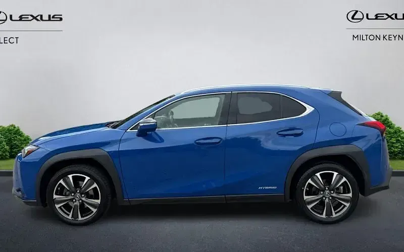 Used Lexus UX 184 HP (135 kW) 2024 SUV