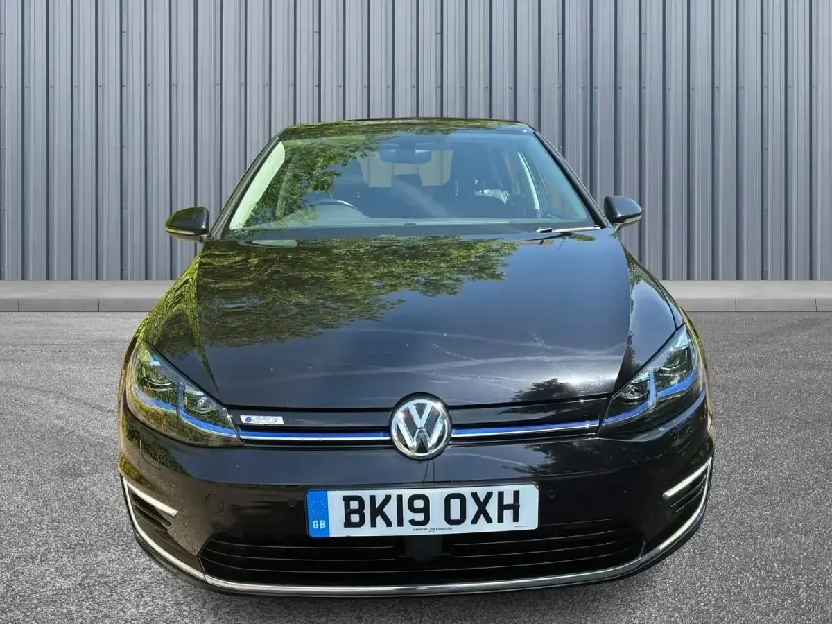 Used VW e-Golf 99 kW (135 HP) 2019 Black Hatchback