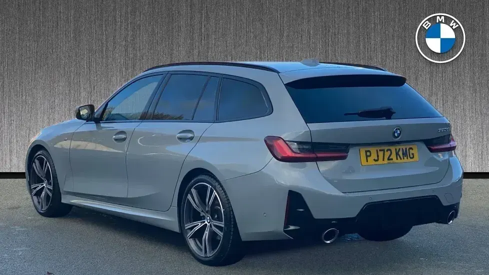 Usado BMW 320 M Sport 190 CV (139 kW) 2022 Gris Familiar
