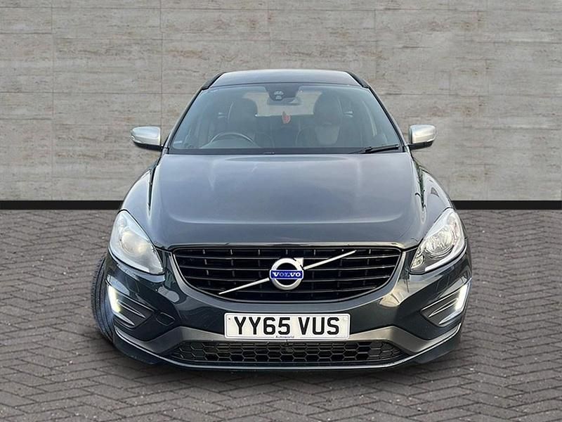 Used Volvo XC60 R-Design 220 HP (161 kW) 2015 Grey SUV