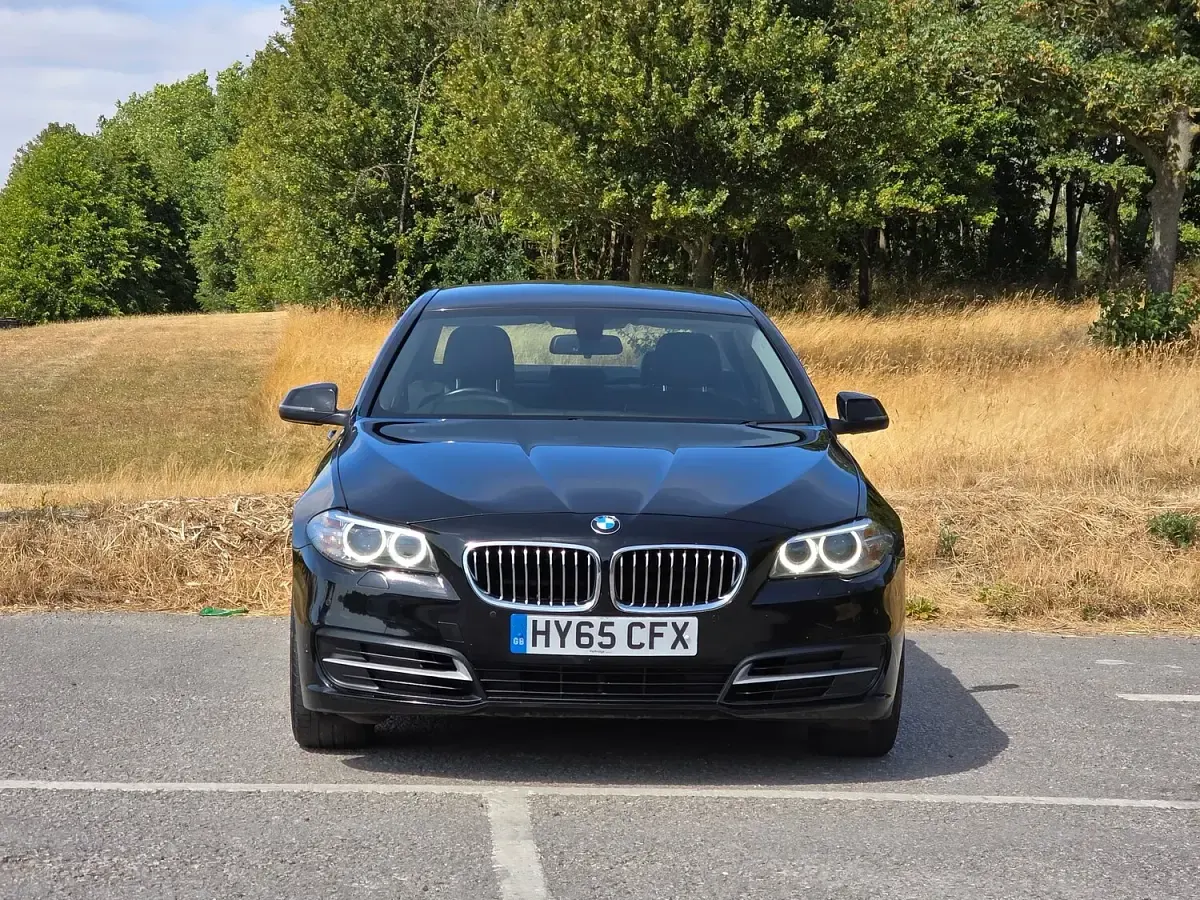 Used BMW 520 Luxury Line 190 HP (139 kW) 2015 Black Sedan