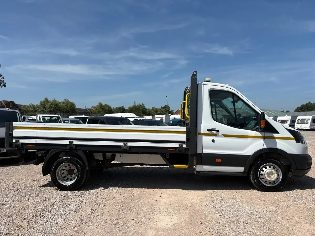 Used Ford Transit 130 HP (95 kW) 2019 White Van