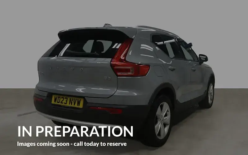 Used Volvo XC40 Core 163 HP (119 kW) 2026 SUV