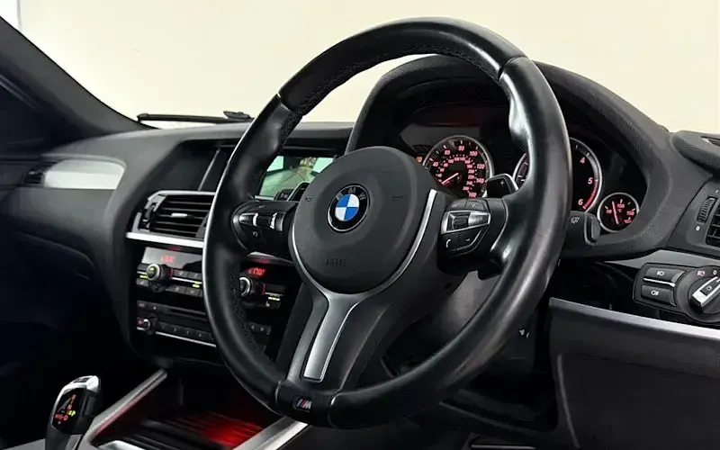 Used BMW X4 M Sport 190 HP (139 kW) 2016 White SUV