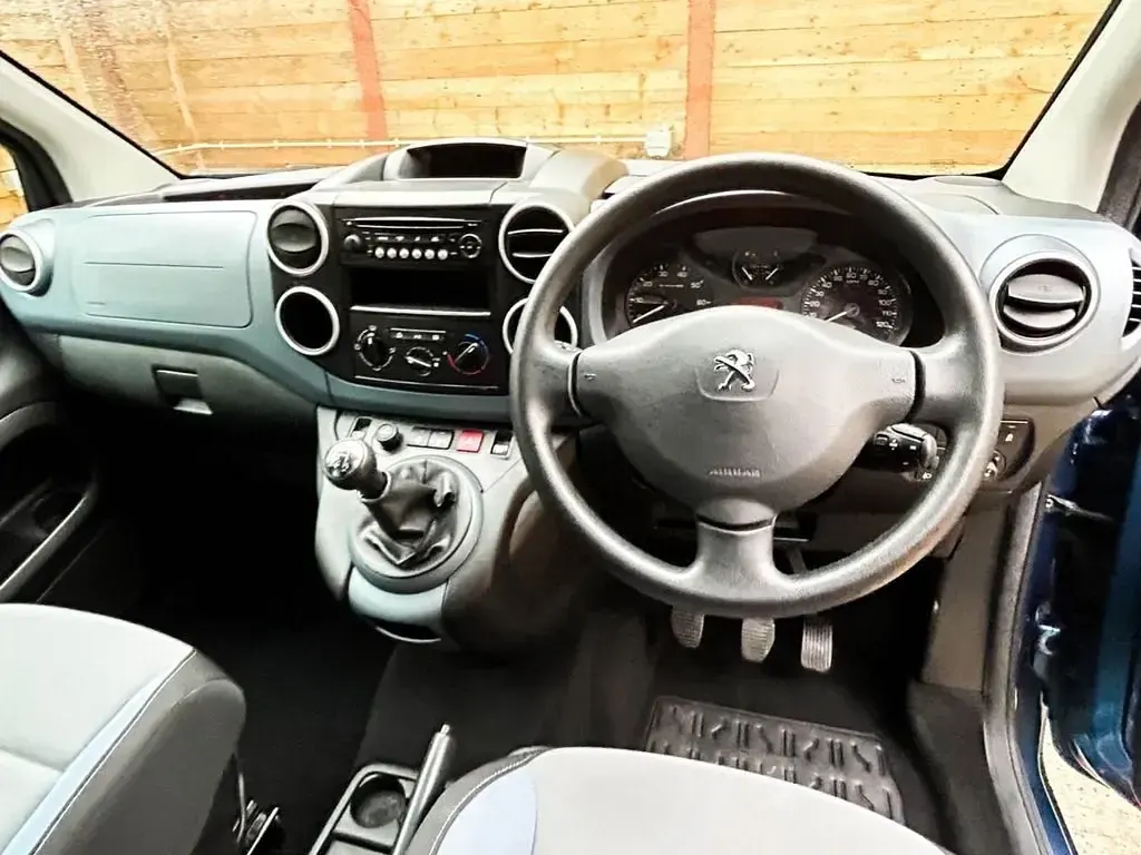 Gebraucht Peugeot Partner Tepee S 2015 Blau Van / Kleinbus
