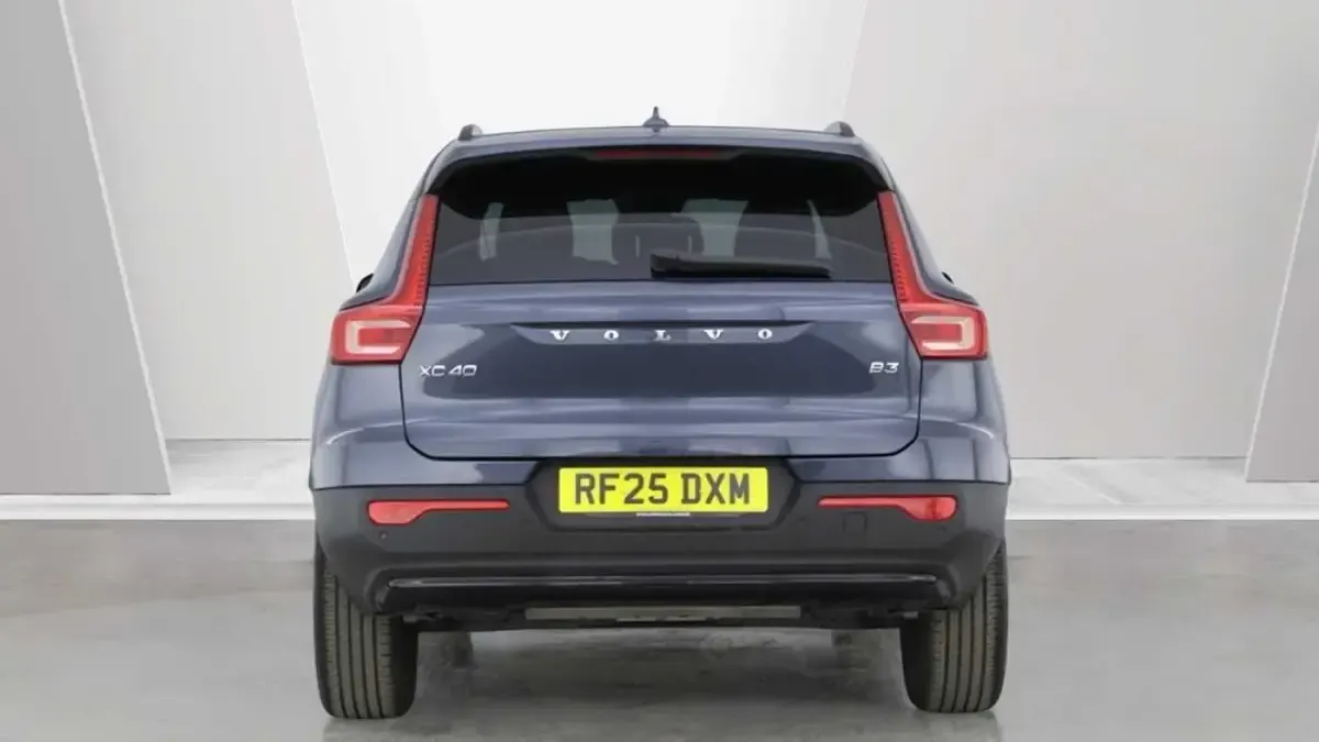 Used Volvo XC40 Plus 161 HP (118 kW) 2026 SUV