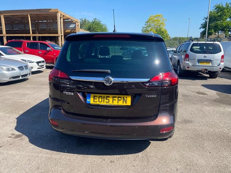 Used Vauxhall Zafira Tourer SRi 140 HP (102 kW) 2015 Brown MPV