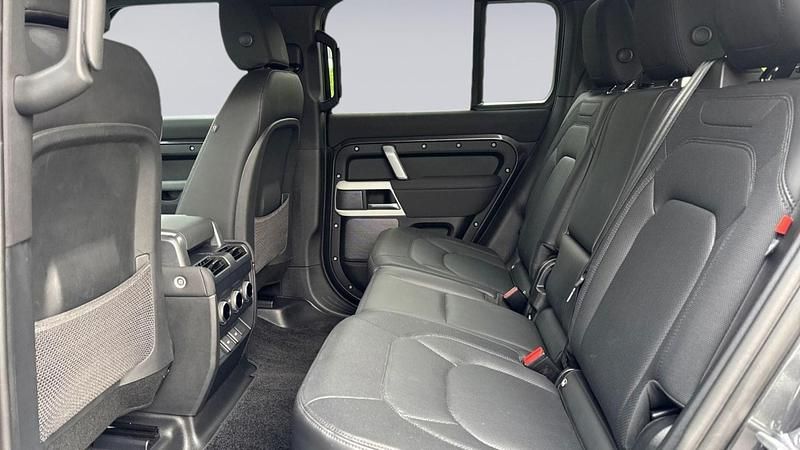 Used Land Rover Defender Dynamic 2023 Carpathian grey SUV