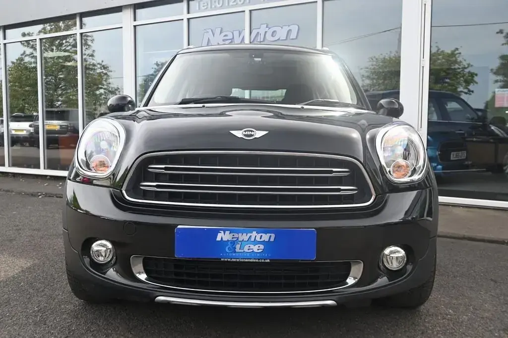 Used Mini Cooper 122 HP (89 kW) 2015 Black Hatchback