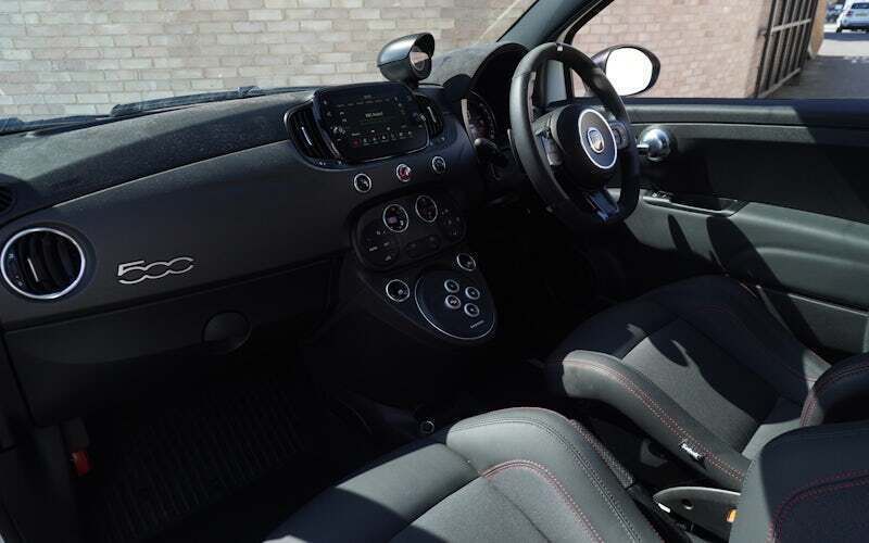 Image 2/4