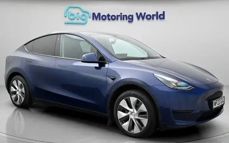 Used Tesla Model Y Standard Range 219 kW (299 HP) 2023 SUV