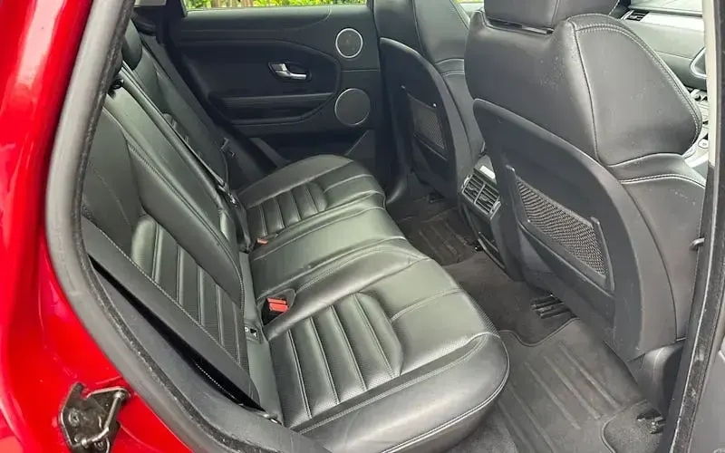 Used Land Rover Range Rover evoque HSE Dynamic 179 HP (131 kW) 2017 Red SUV