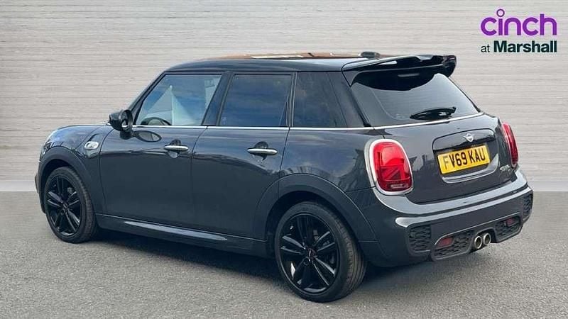 Used Mini Cooper S Sport 192 HP (141 kW) 2019 Grey Hatchback