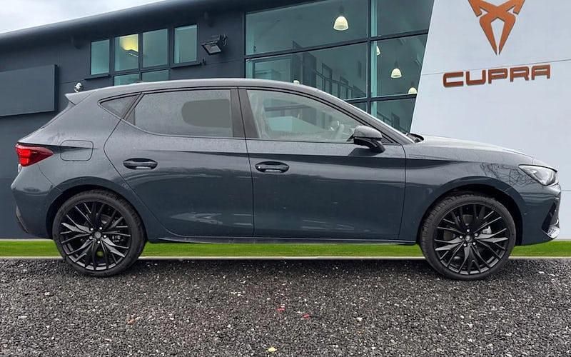 New Cupra Leon 150 HP (110 kW) 2025 Hatchback