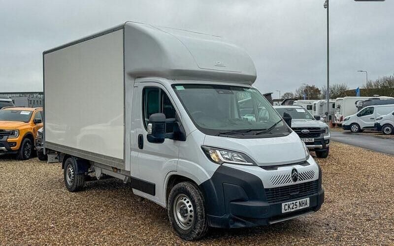 Used Citroën Relay 140 HP (102 kW) 2025 White Van