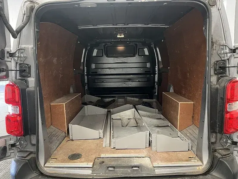 Used Vauxhall Vivaro Edition 100 HP (73 kW) 2021 Grey MPV