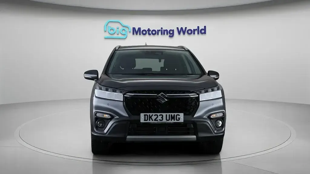 Begagnad Suzuki SX4 S-Cross 129 HK (94 kW) 2023 Grå SUV