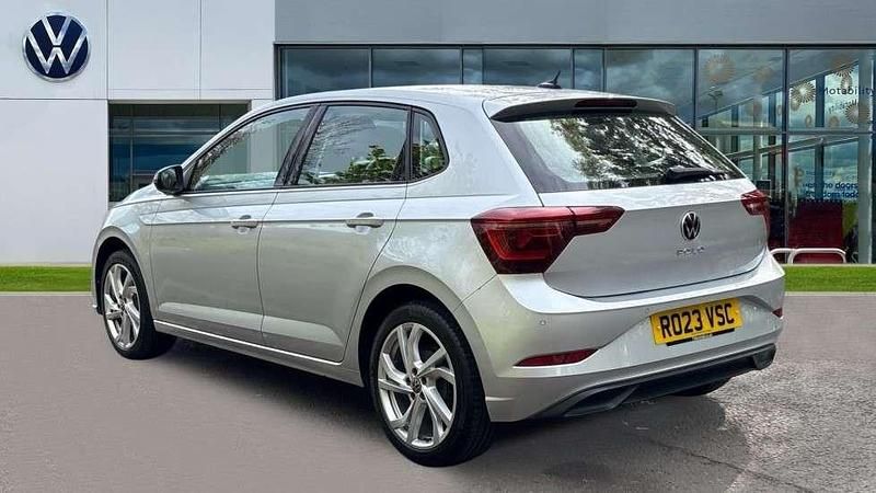 Used VW Polo Style 95 HP (69 kW) 2023 Silver Hatchback