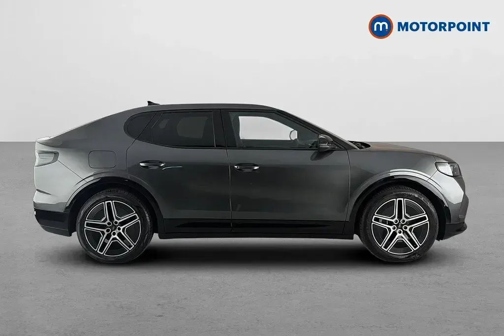 Used Ford Capri Premium 210 kW (286 HP) 2025 Grey SUV