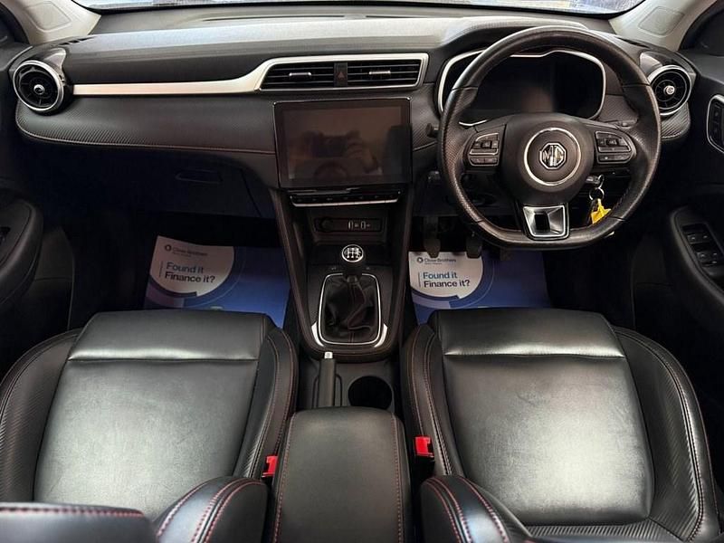 Used MG ZS Exclusive 106 HP (77 kW) 2022 Blue SUV