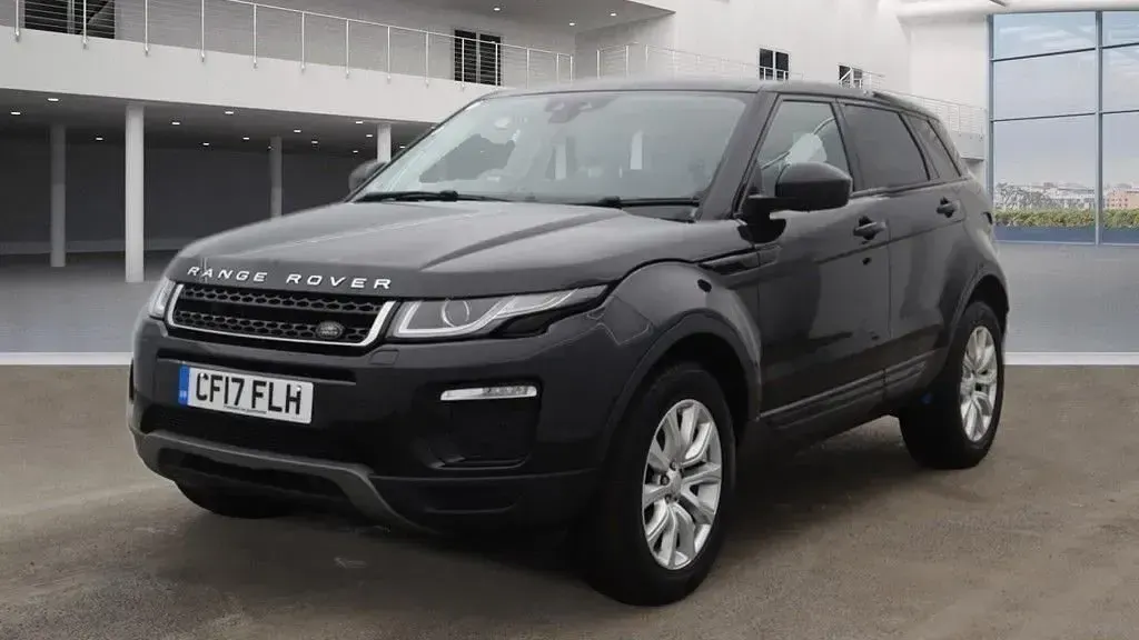 Used Land Rover Range Rover evoque SE 240 HP (176 kW) 2017 Black SUV