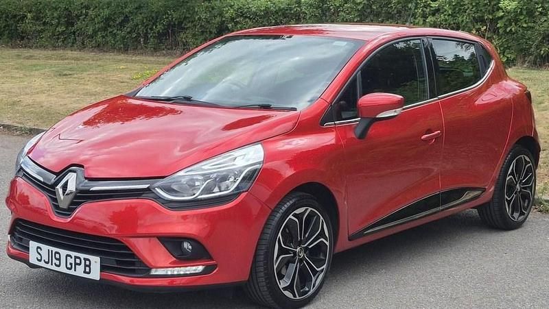 Red Used 2019 Renault Clio IV Iconic Hatchback | £7,600 (Good price) - Image 1/4