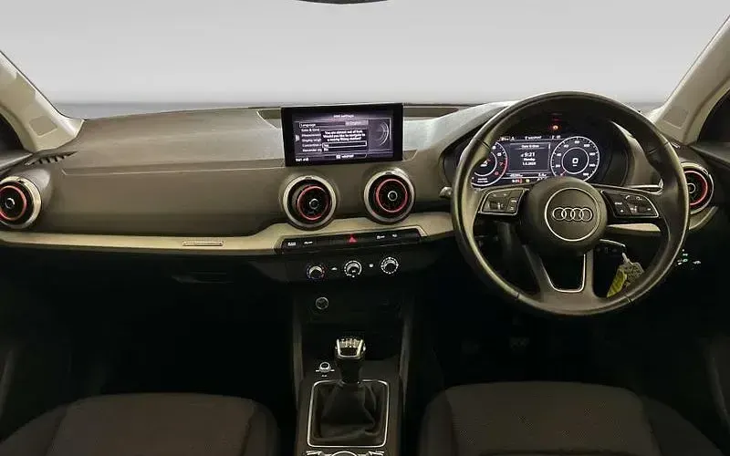 Used Audi Q2 Sport 110 HP (80 kW) 2024 SUV