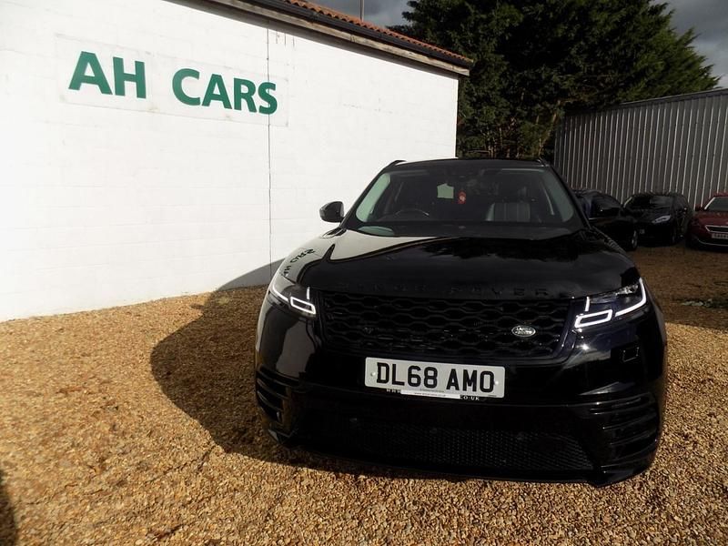 Used Land Rover Range Rover Velar SE Dynamic 180 HP (132 kW) 2019 Black SUV