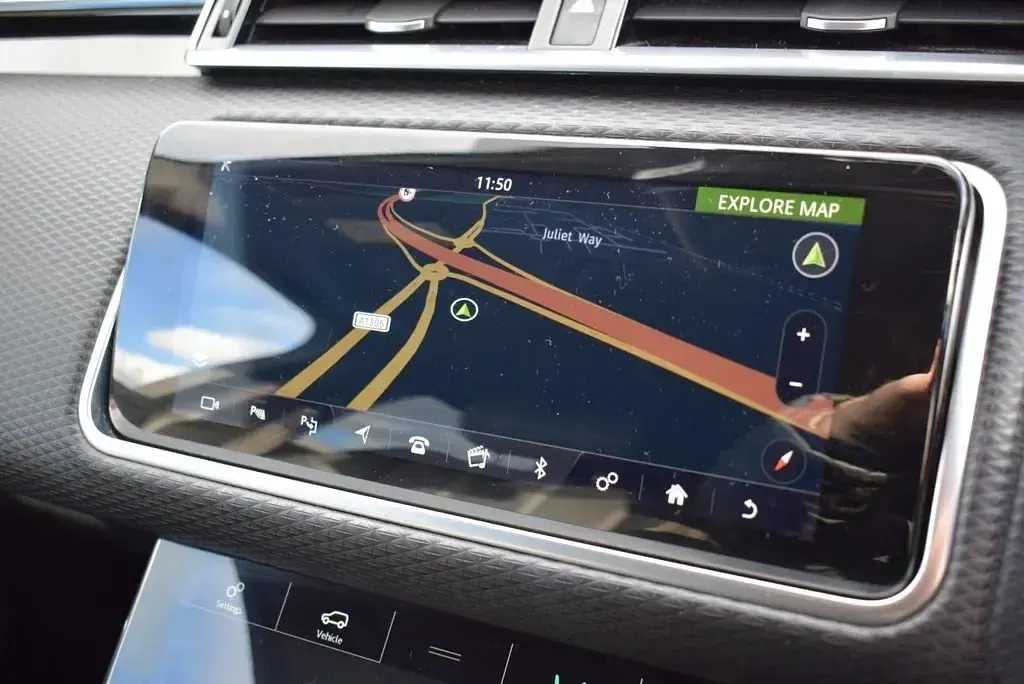 Usado Land Rover Range Rover Velar SE Dynamic 180 CV (132 kW) 2020 Blanco SUV