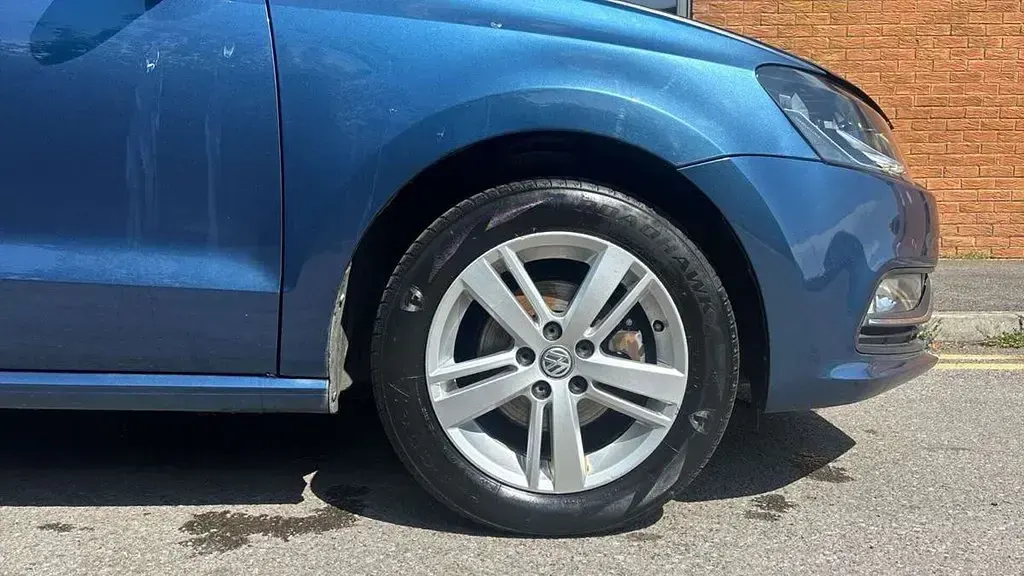 Usado VW Polo Edition 90 HP (66 kW) 2017 Azul Citadino
